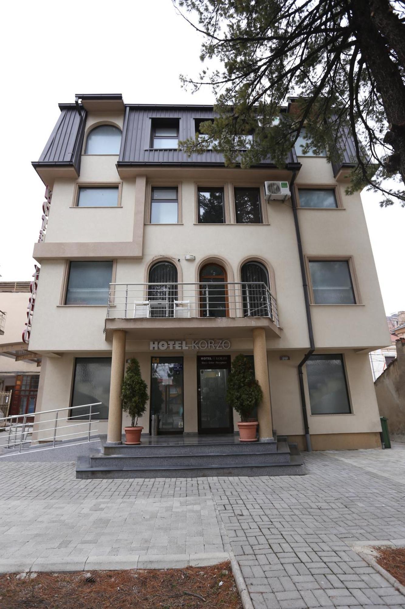 Hotel Korzo Битоля Екстериор снимка