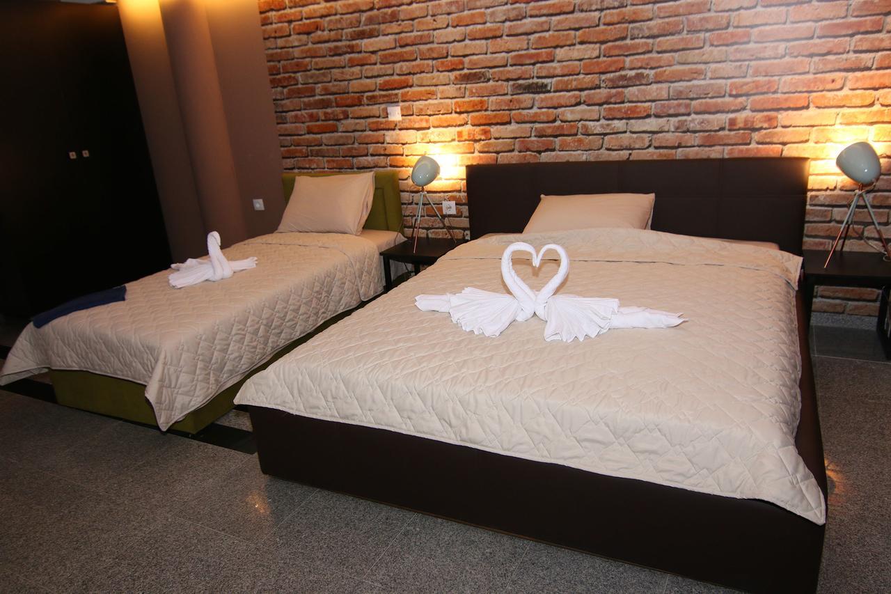Hotel Korzo Битоля Екстериор снимка