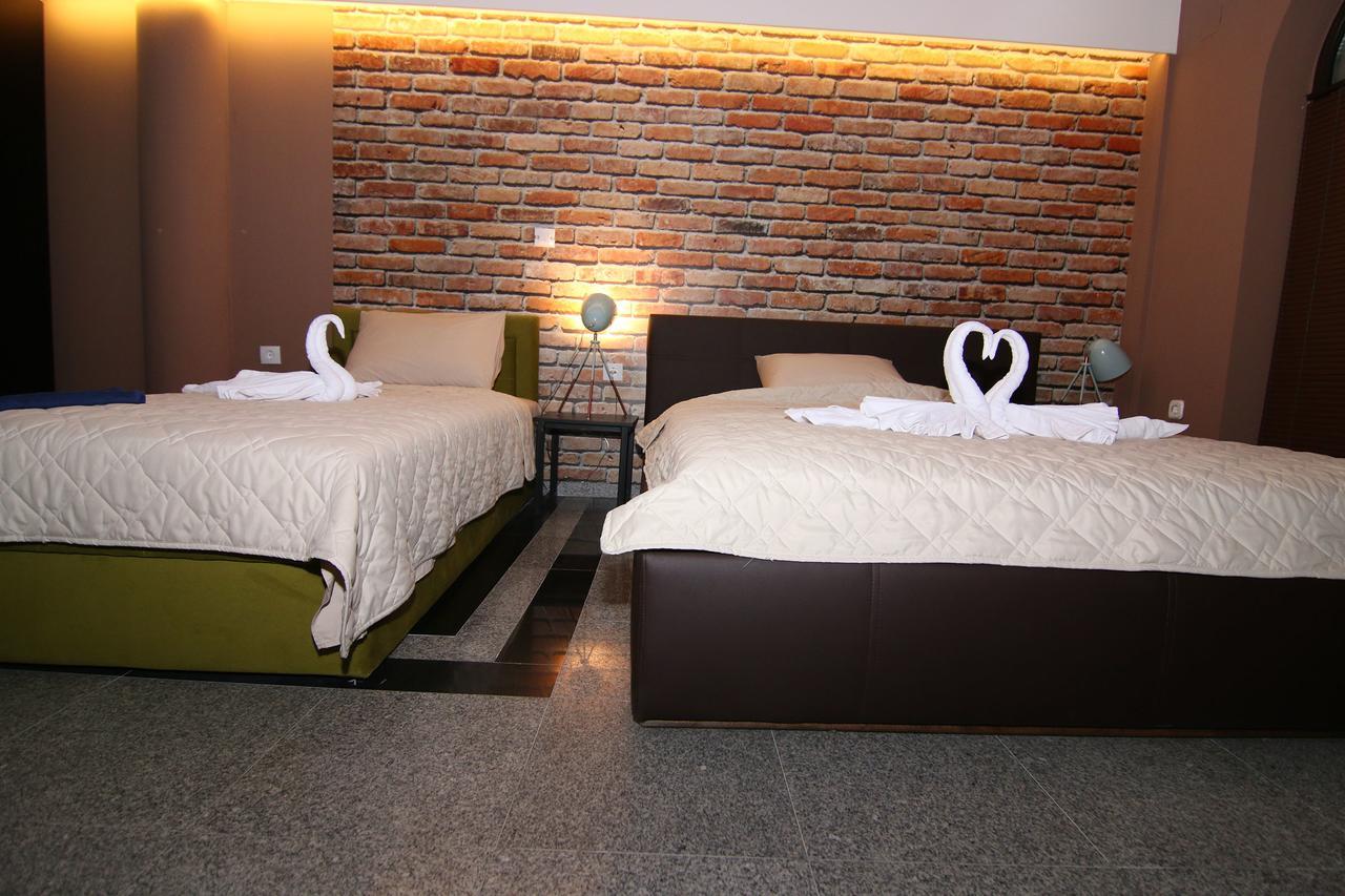 Hotel Korzo Битоля Екстериор снимка